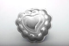 E38A – Decorated Heart Mini Jelly Pans